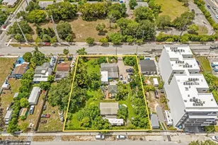 2647 NW 87th St, Miami, FL 33147 - Photo 1