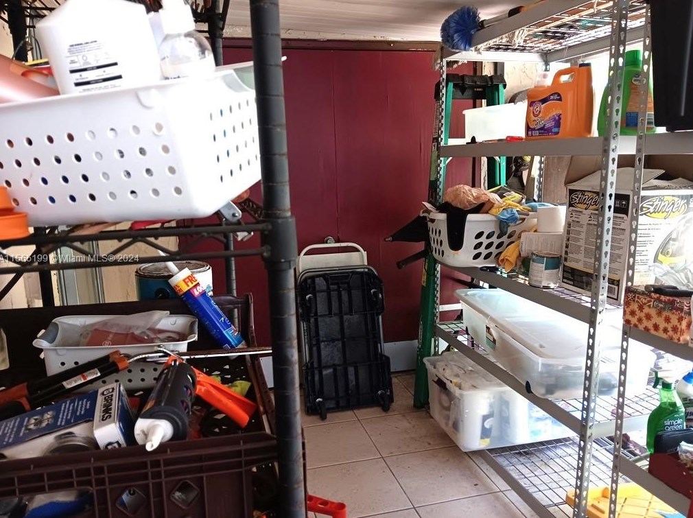 5177 Rose Hill Dr, Boynton Beach FL  33437-1307 exterior