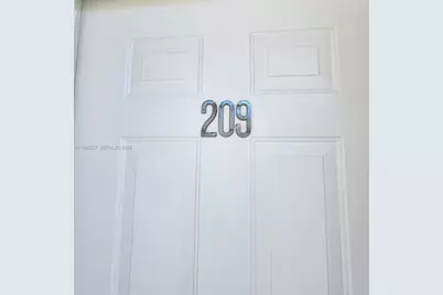 1185 Marseille Dr #209, Miami Beach, FL 33141 - Photo 11