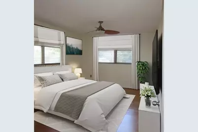 8363 Lake Dr #101, Doral, FL 33166 - Photo 5