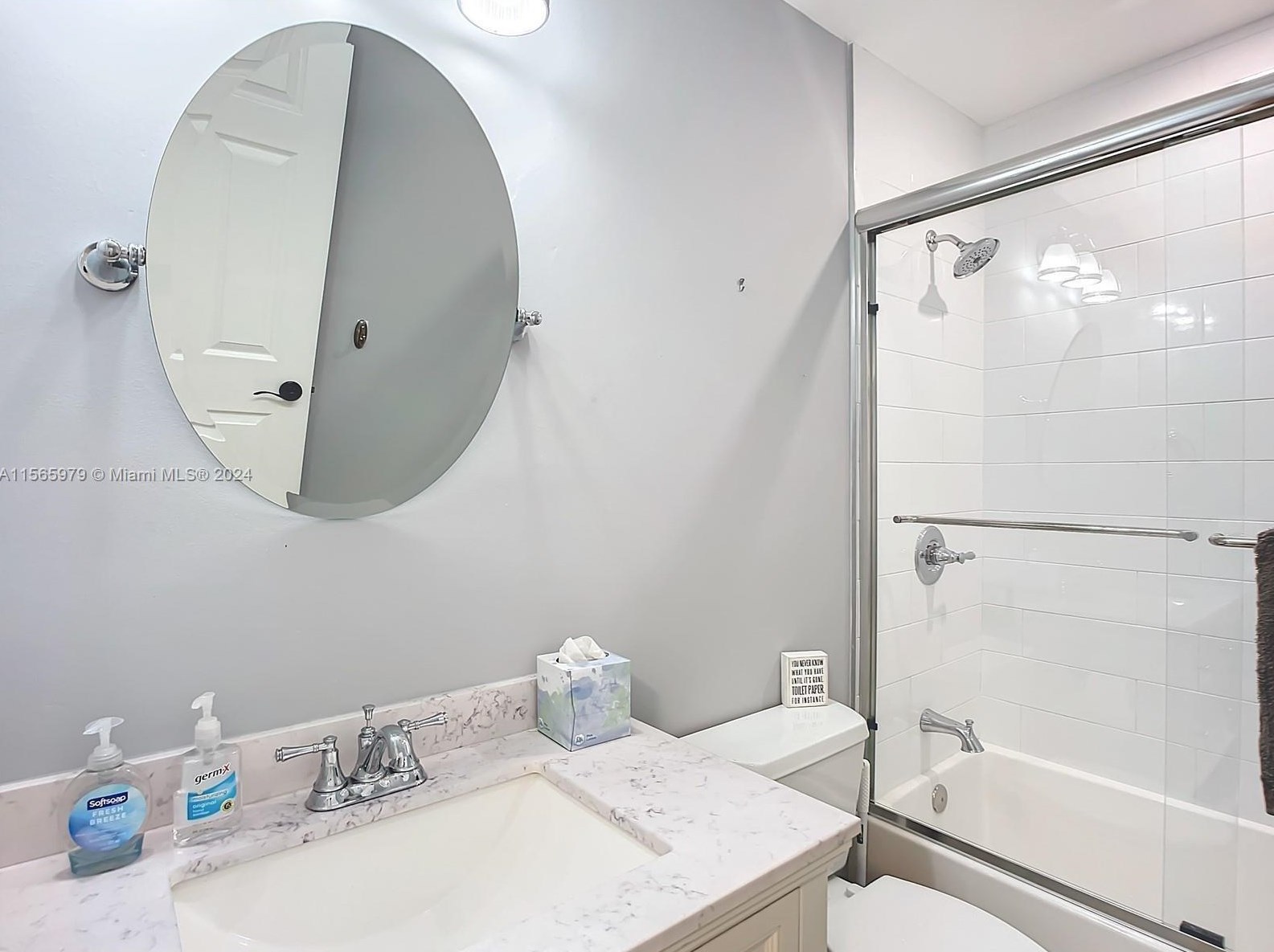 4351 8th Ln, Hialeah FL  33013-2421 exterior