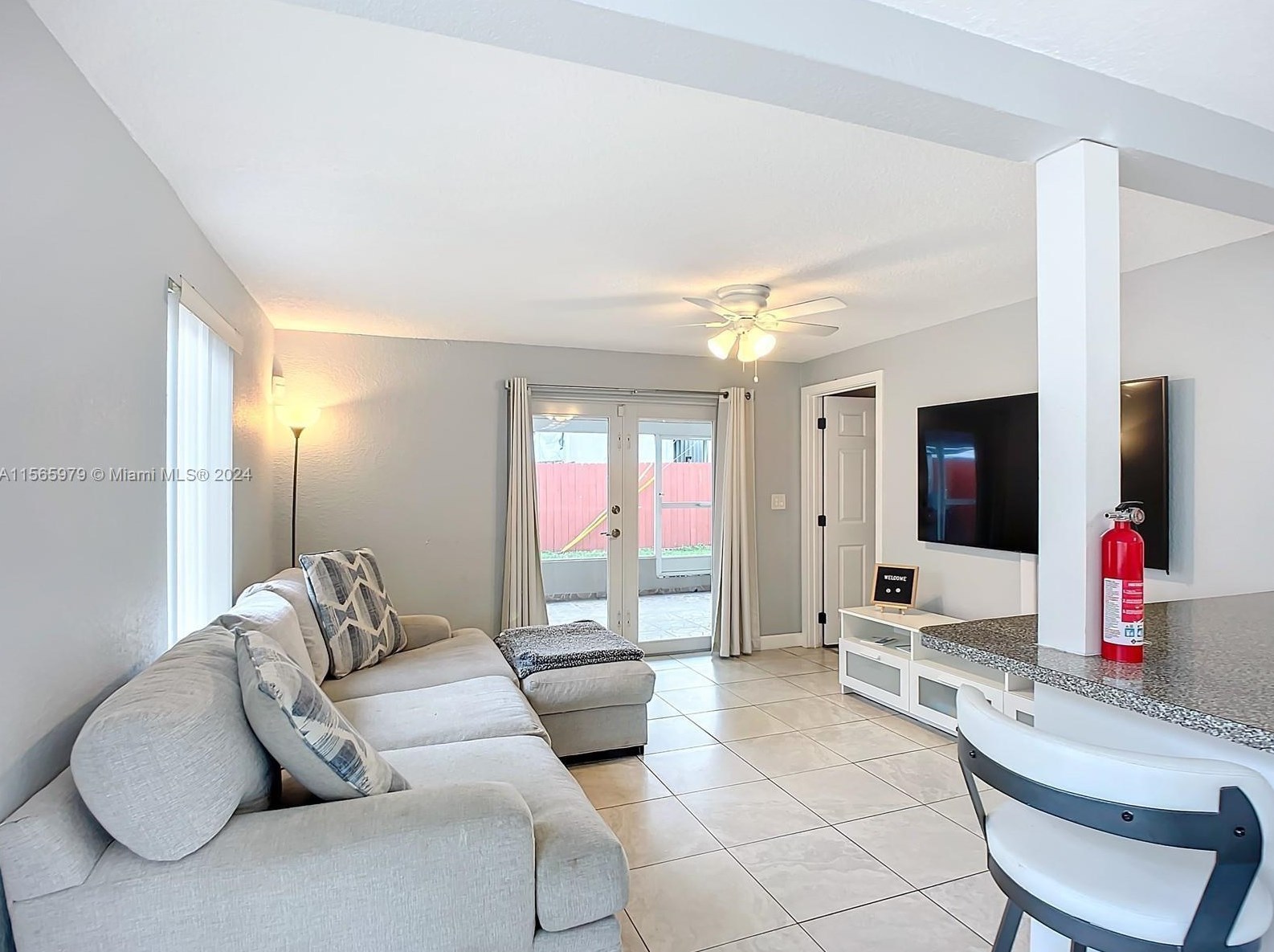 4351 8th Ln, Hialeah FL  33013-2421 exterior