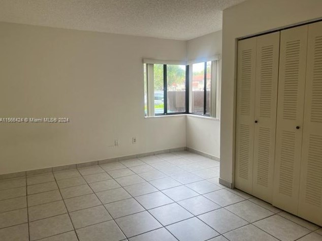 9857 138th Ave, Miami FL 33186-7338 exterior