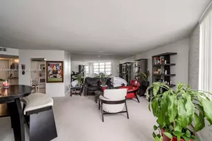 2750 NE 183rd St, Aventura, FL 33160 - Photo 17