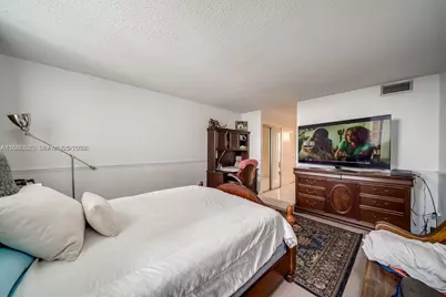 2750 NE 183rd St #1107, Aventura, FL 33160 - Photo 29