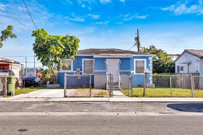 1510 NW 55th St - Photo 1