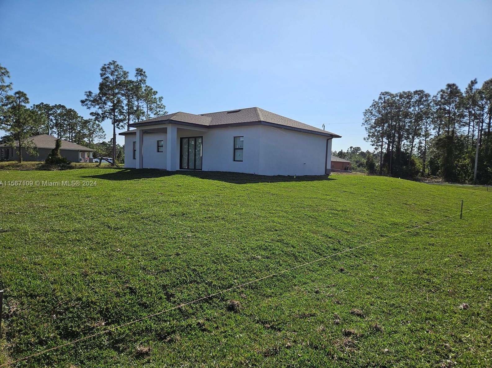 651 Keller St, Lehigh Acres FL 33974-7560 exterior