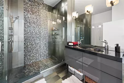 2001 Meridian Ave #517, Miami Beach, FL 33139 - Photo 17