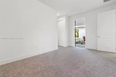 2391 SW 123rd Ter, Davie, FL 33325 - Photo 15