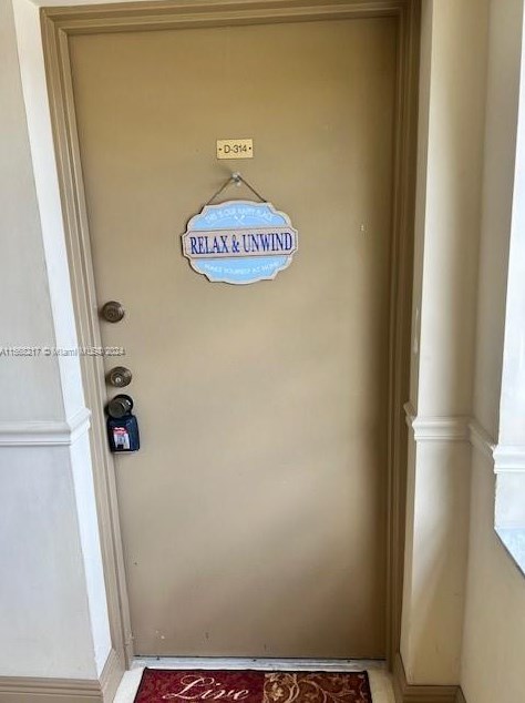 10431 Kendall Dr, Miami FL 33176-1544 exterior