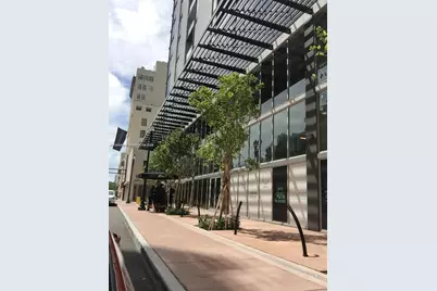 151 SE 1st St #1505, Miami, FL 33131 - Photo 3