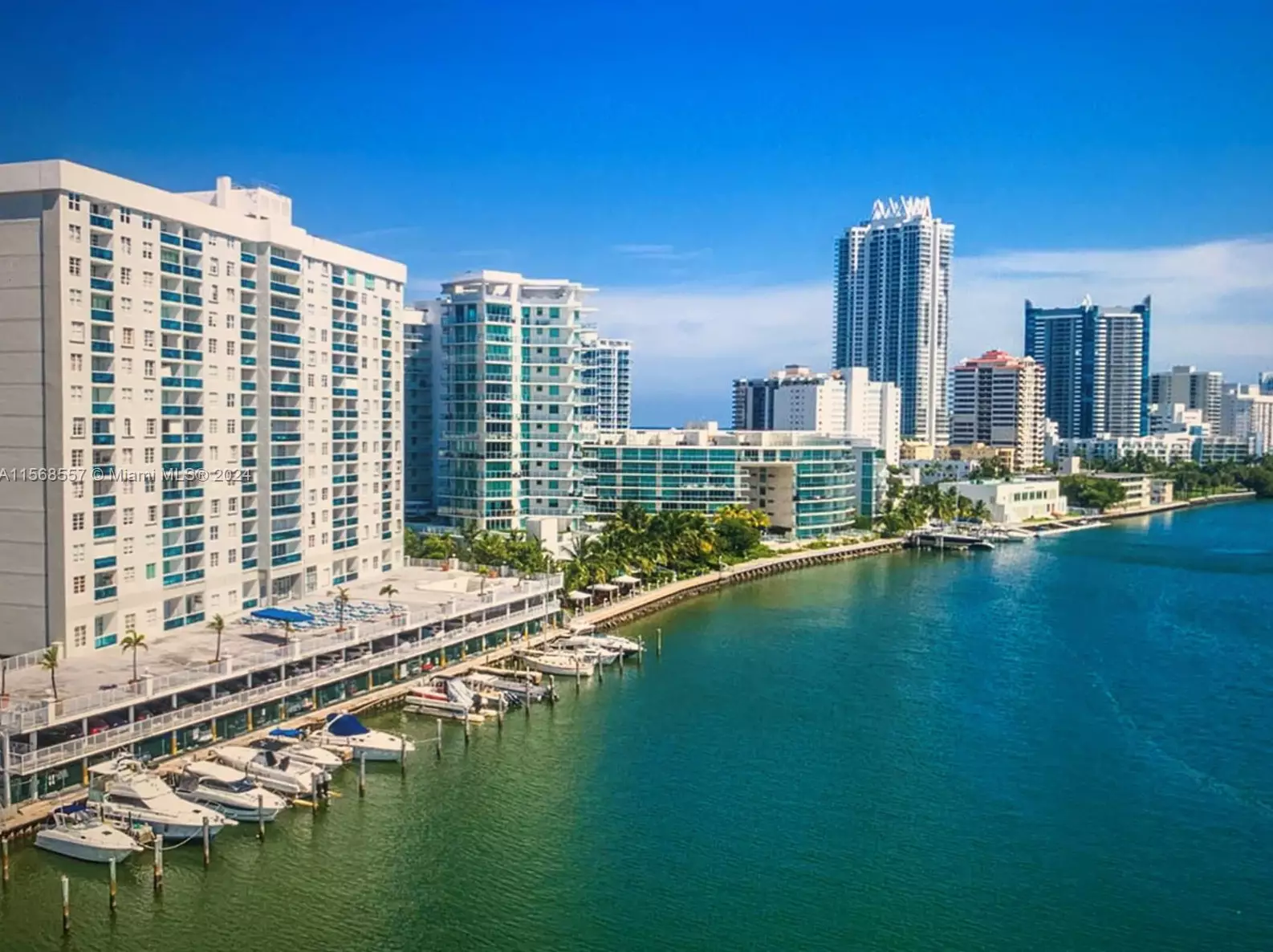 6770 Indian Creek Dr, Miami Beach FL  33141-5702 exterior