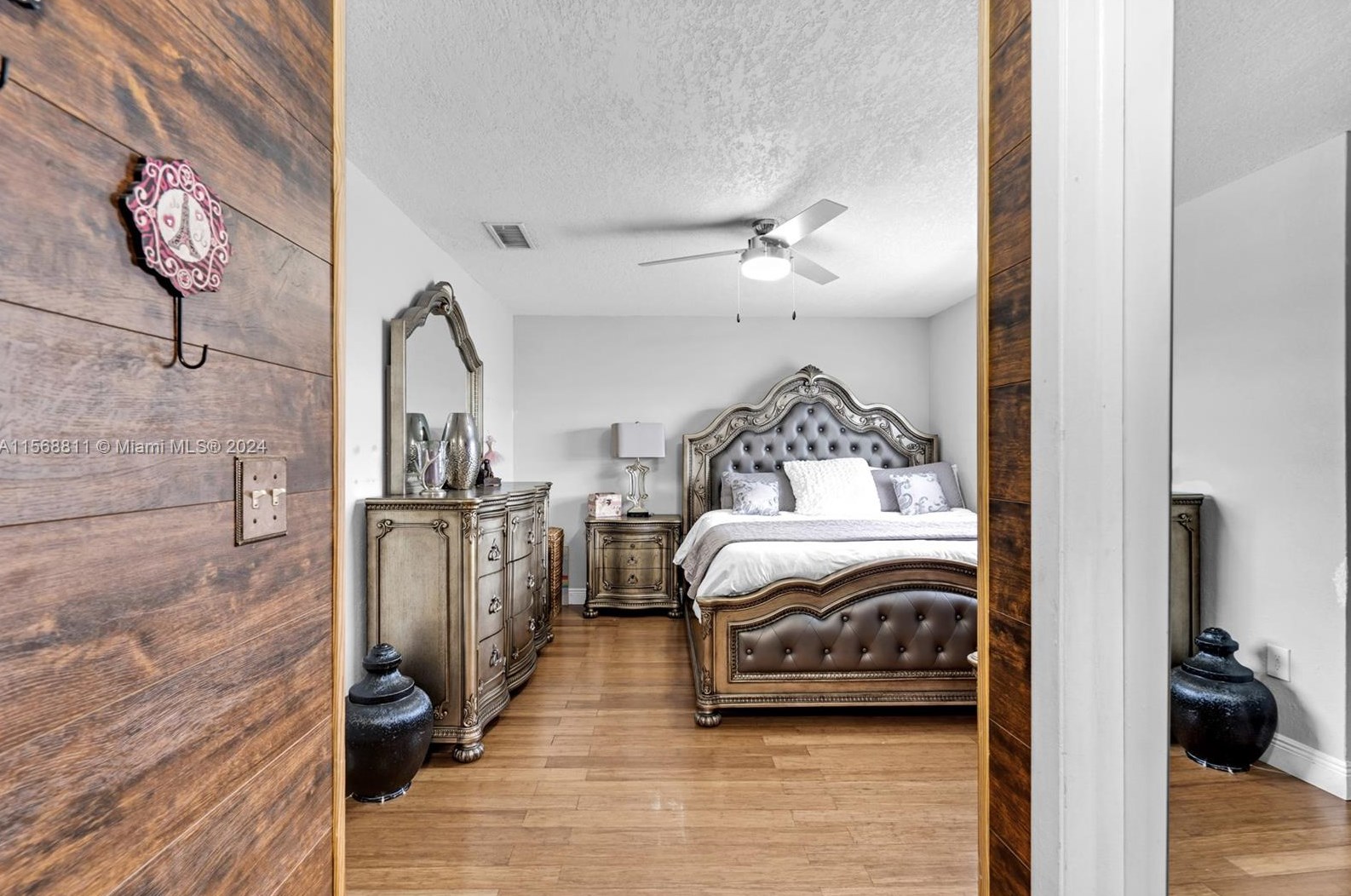 8101 149 Ave, Miami FL 33193-1433 exterior