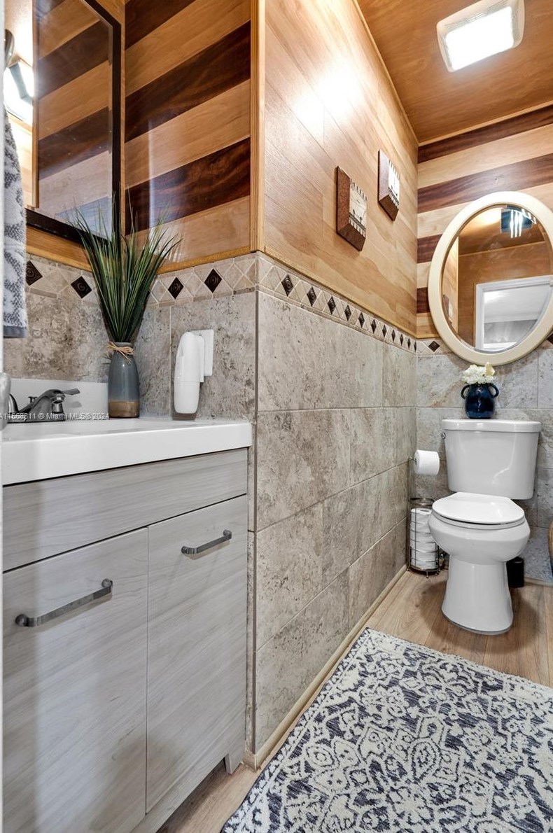 8101 149 Ave, Miami FL 33193-1433 exterior