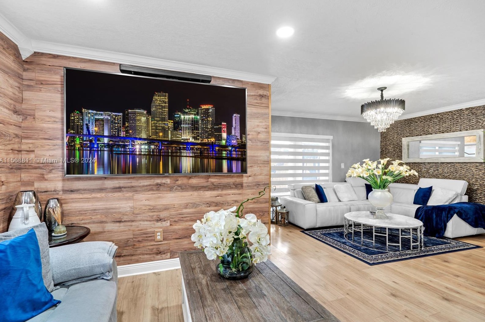 8101 149 Ave, Miami FL 33193-1433 exterior