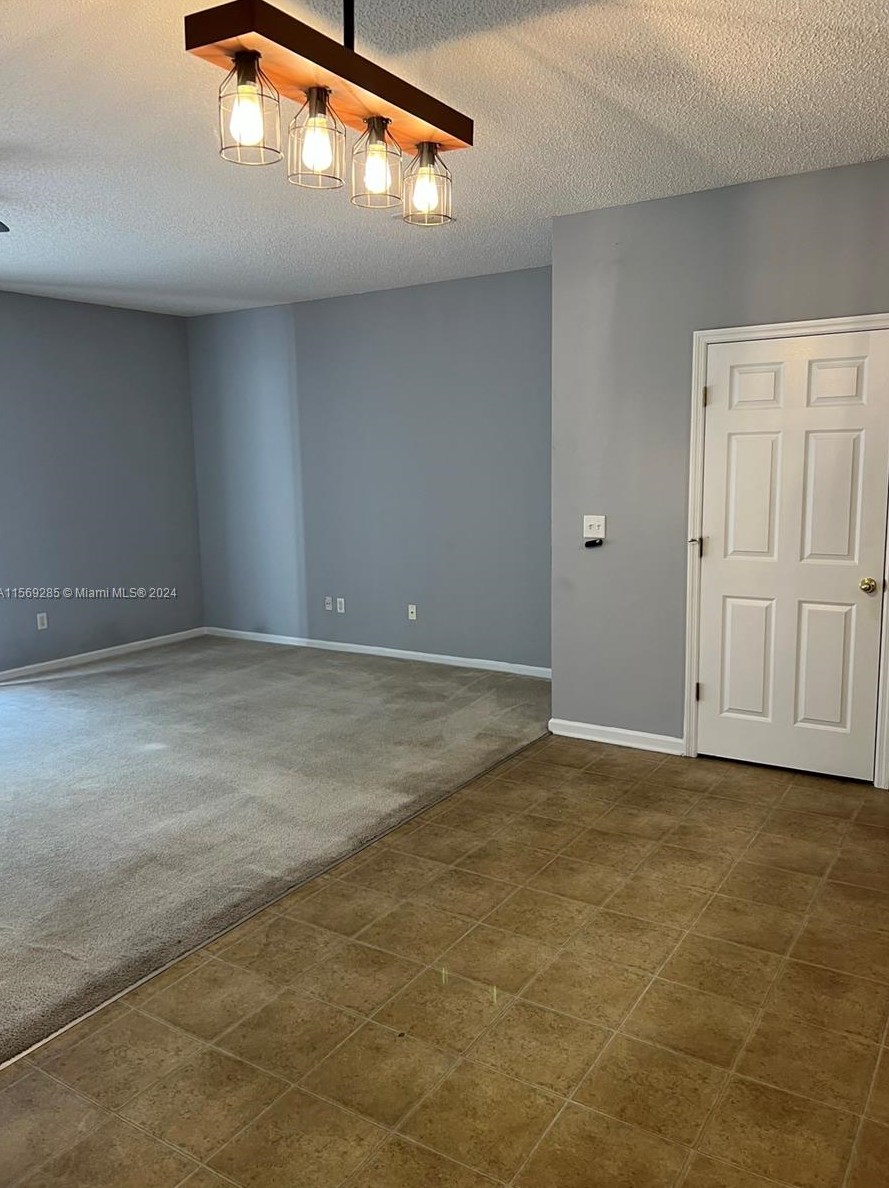 8524 Tower Fls Dr, Jacksonville FL 32244-7901 exterior