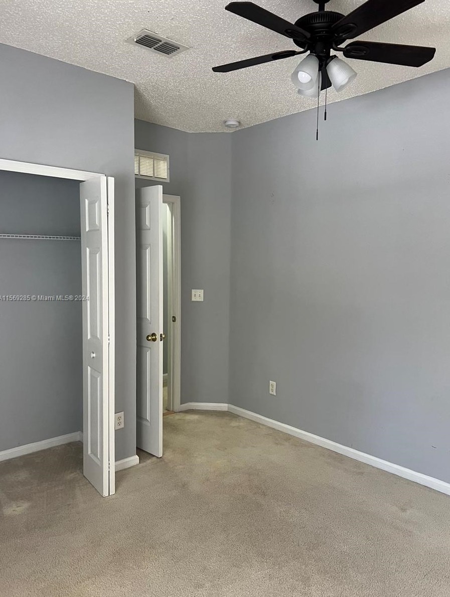 8524 Tower Fls Dr, Jacksonville FL 32244-7901 exterior