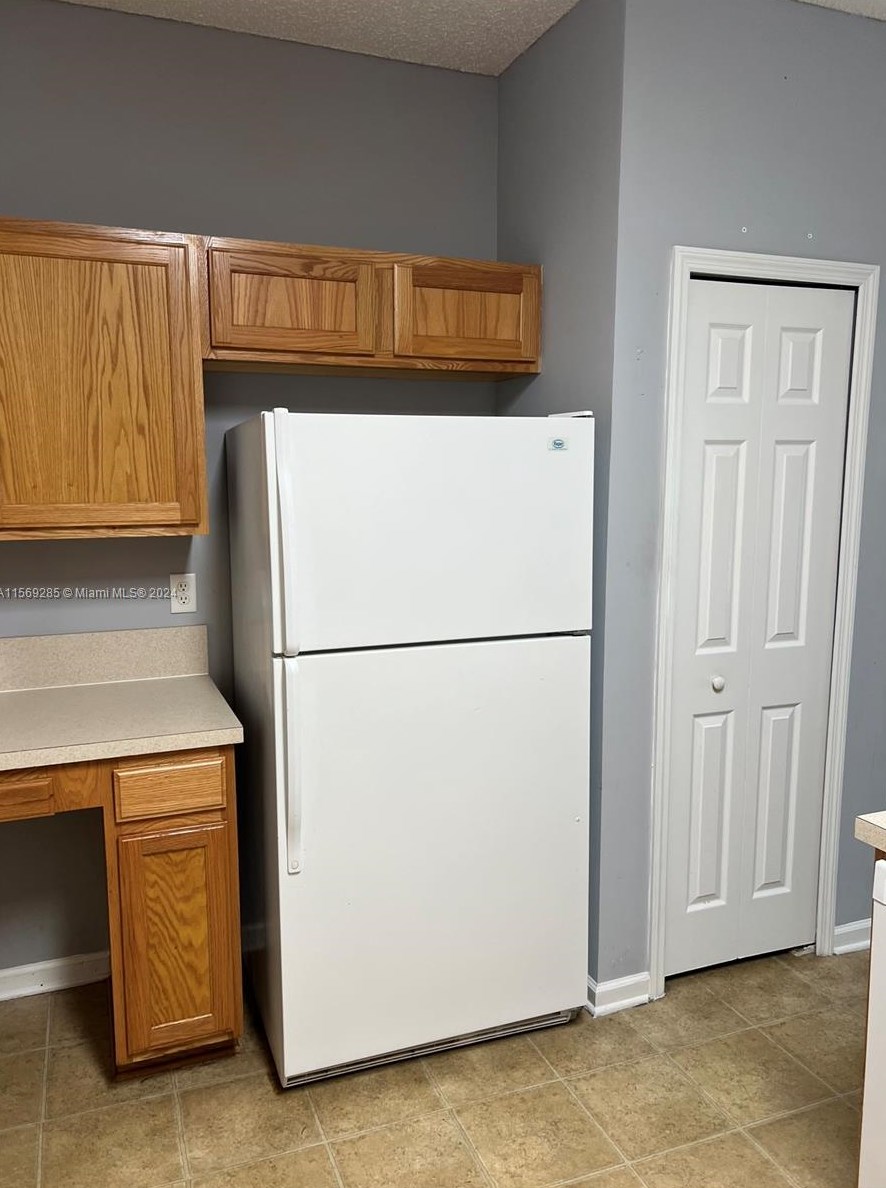 8524 Tower Fls Dr, Jacksonville FL 32244-7901 exterior