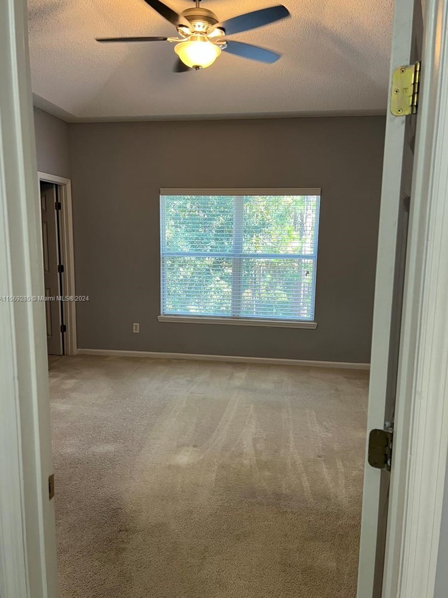 8524 Tower Fls Dr, Jacksonville FL 32244-7901 exterior