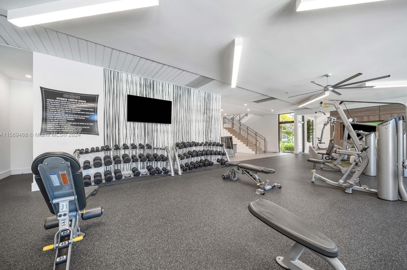 8373 49 St, Miami FL 33185-4138 exterior