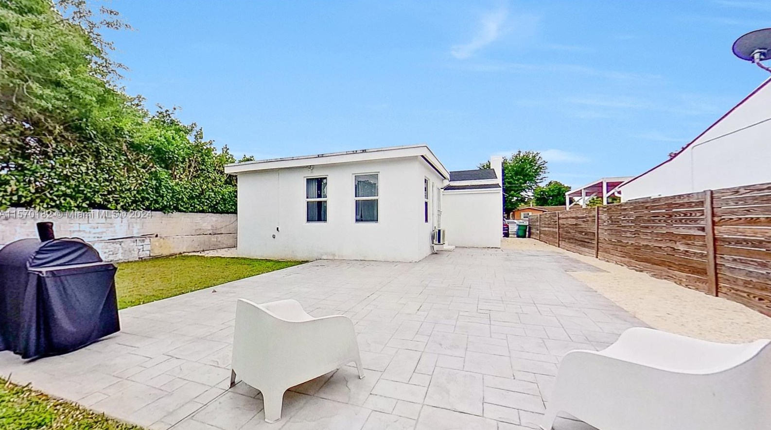 265 44 St, Miami FL 33127-2650 exterior