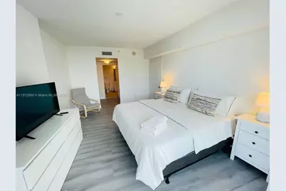 1750 N Bayshore Dr #2710, Miami, FL 33132 - Photo 13
