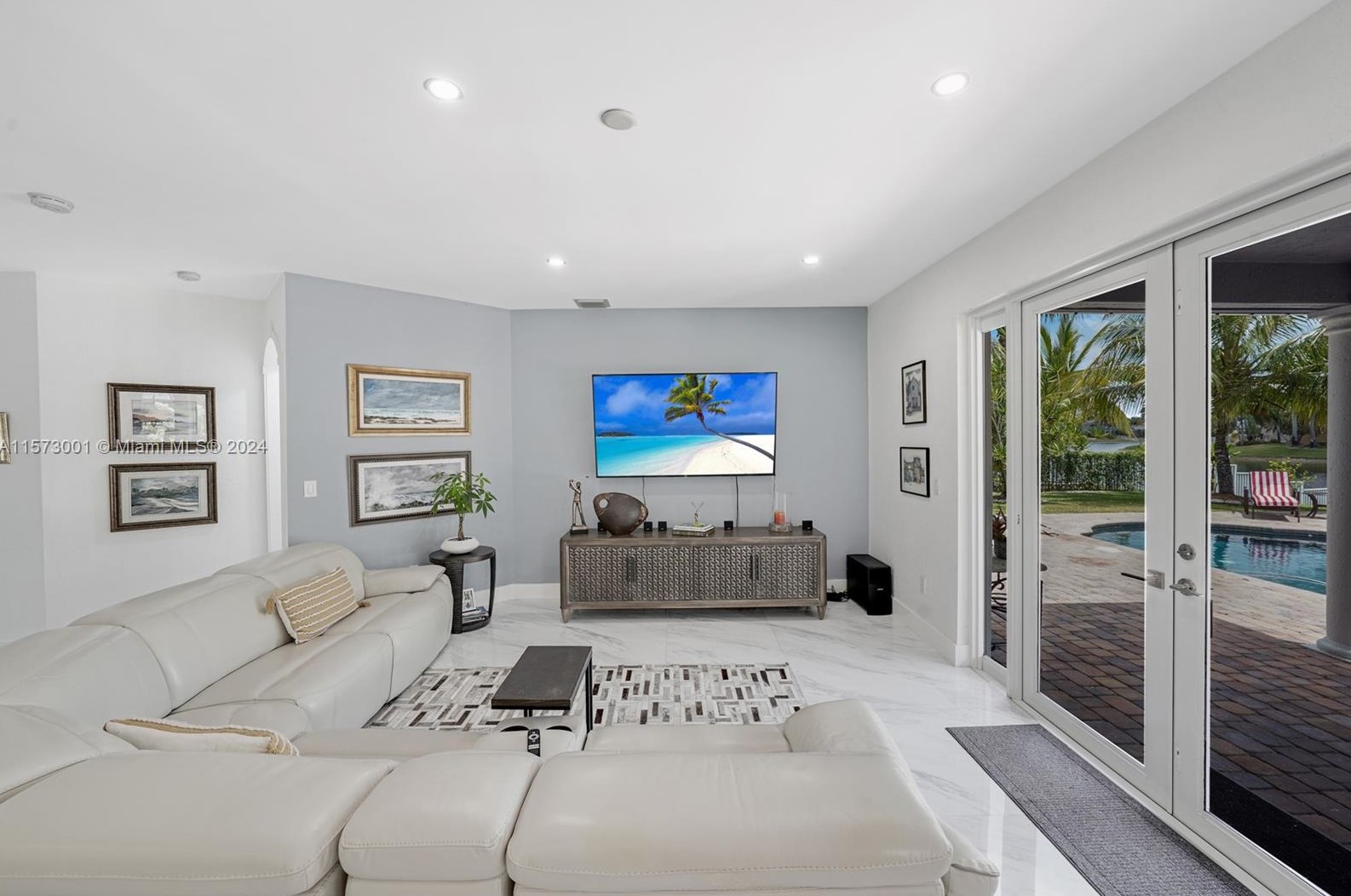1885 139 Ter, Hollywood FL  33028-2837 exterior