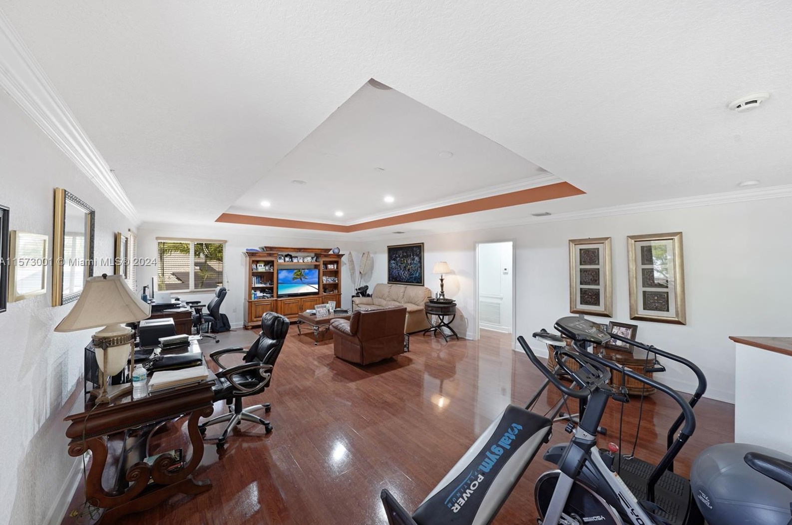 1885 139 Ter, Hollywood FL  33028-2837 exterior