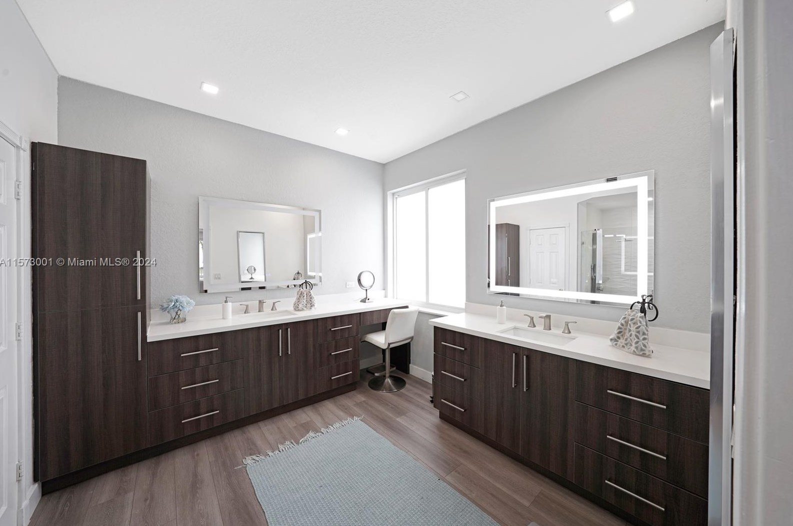 1885 139 Ter, Hollywood FL  33028-2837 exterior