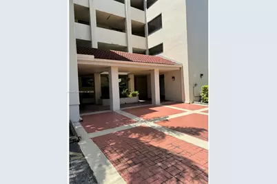 117 Lake Emerald Dr #202, Oakland Park, FL 33309 - Photo 29