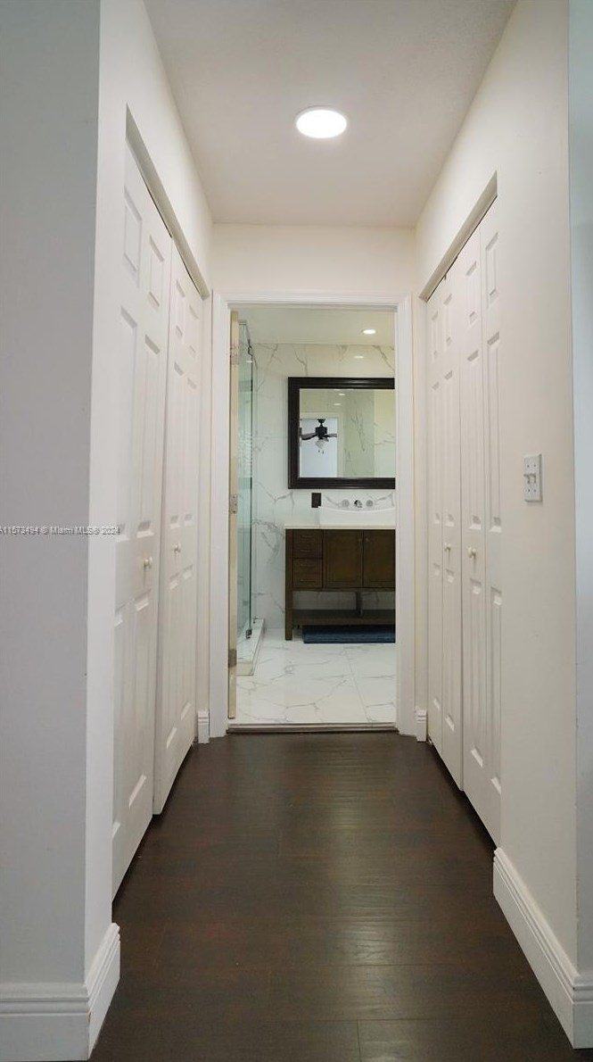 2496 162 Ter, Hollywood FL  33027-4426 exterior