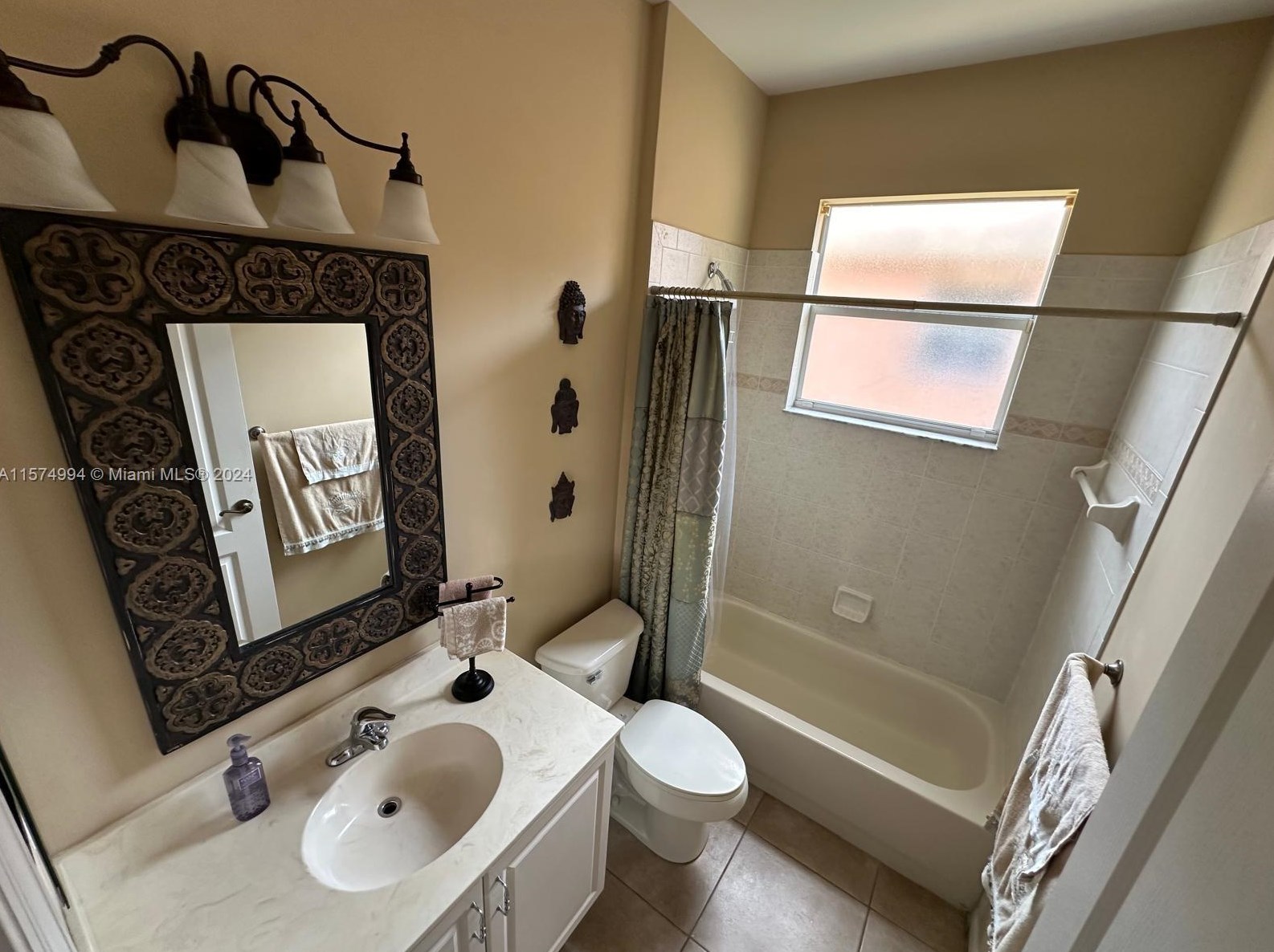 9740 Lindale Trace Blvd, Fort Pierce FL 34987-2411 exterior