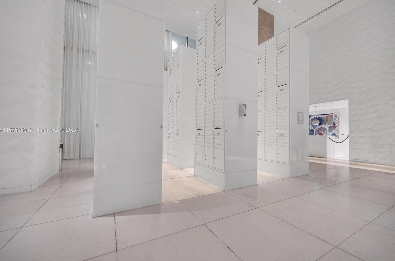 1300 Miami Ave, Miami FL 33130-4315 exterior