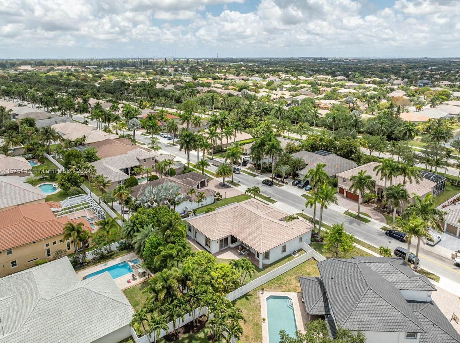 13731 18 St, Hollywood FL 33028-2502 exterior