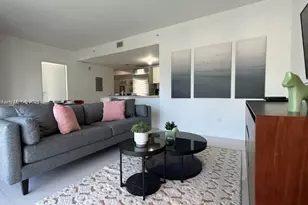 1300 Brickell Bay Dr, Miami, FL 33131 - Photo 3