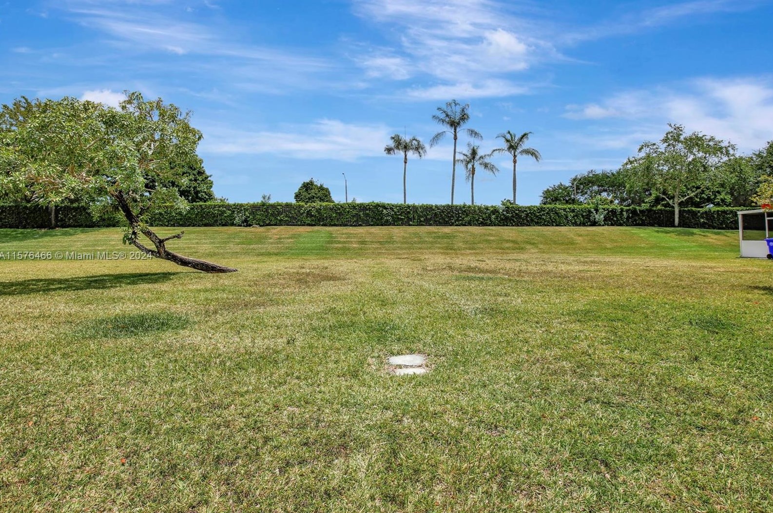 20815 1st St, Hollywood FL  33029-2117 exterior