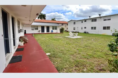 101 SE 4th Ave #1-7, Hallandale Beach, FL 33009 - Photo 3