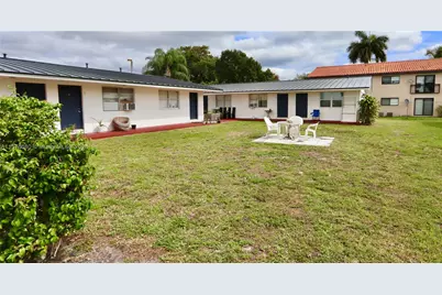 101 SE 4th Ave #1-7, Hallandale Beach, FL 33009 - Photo 5