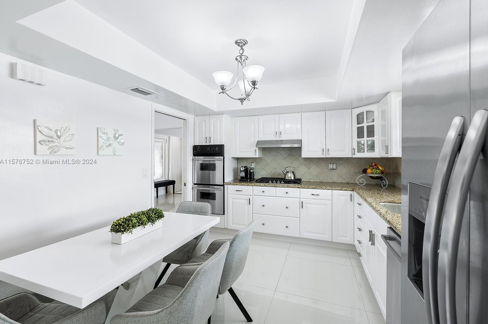 2080 82 Ter, Hollywood FL 33024-3171 exterior