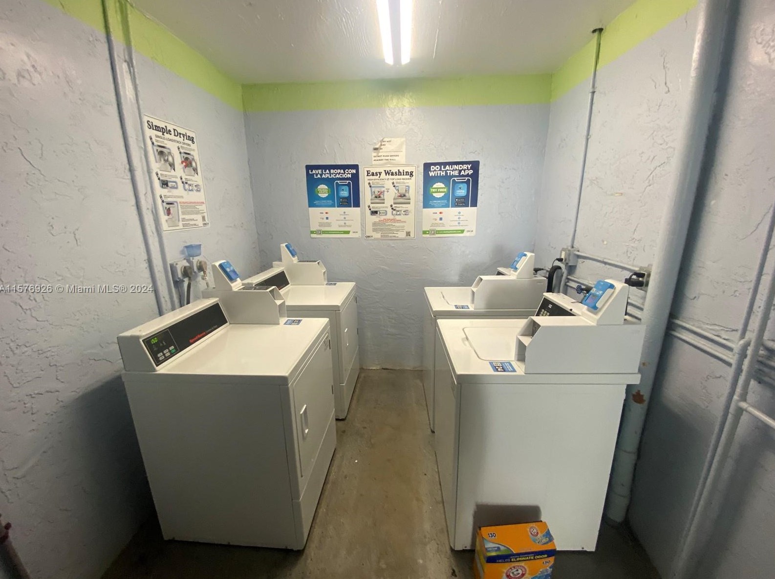 500 2nd St, Dania Beach FL  33004-3328 exterior