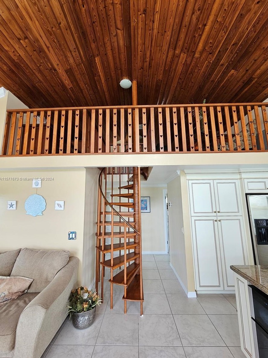 575 Hazel St, Key Largo FL 33037-3125 exterior