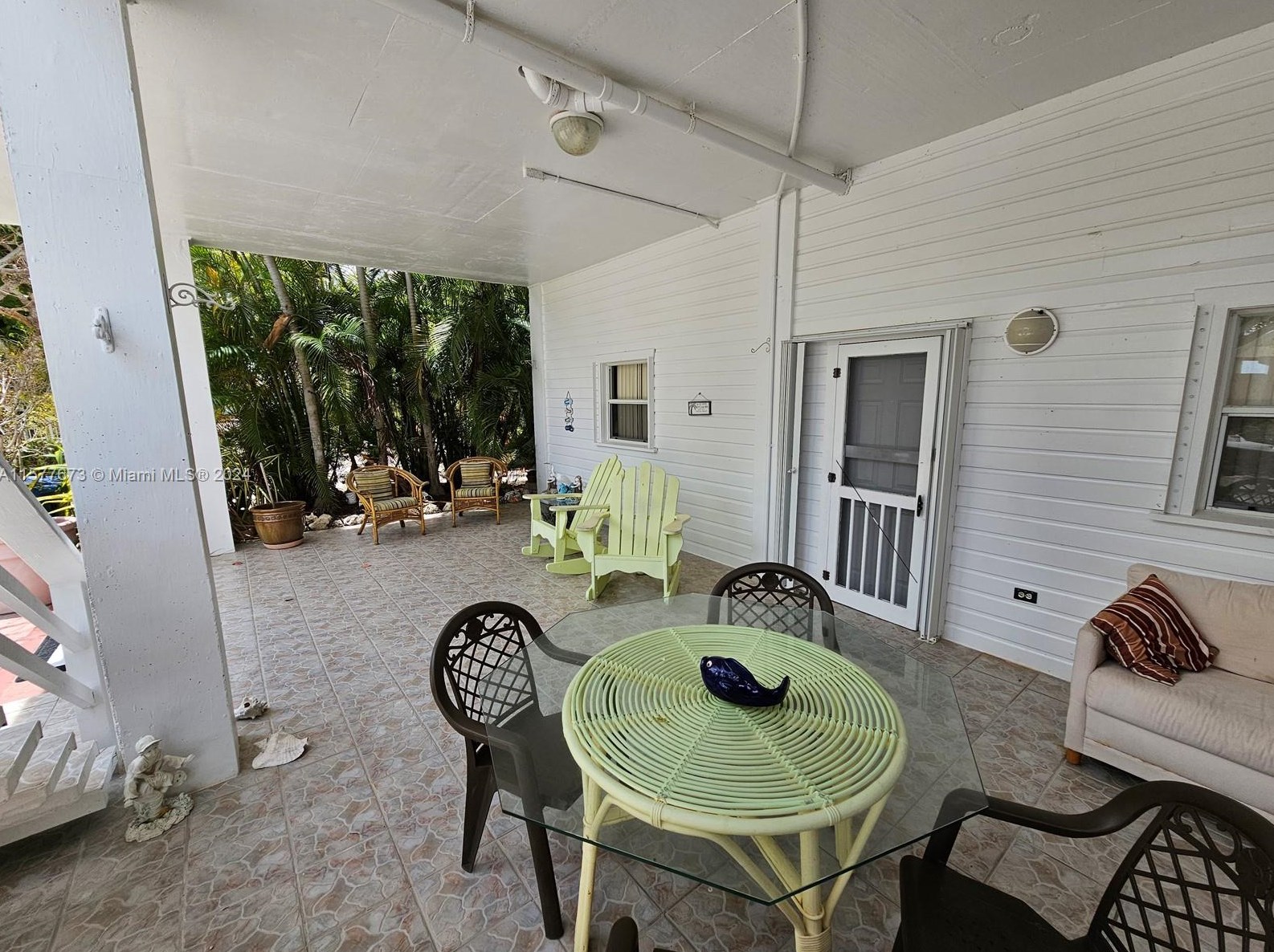 575 Hazel St, Key Largo FL 33037-3125 exterior
