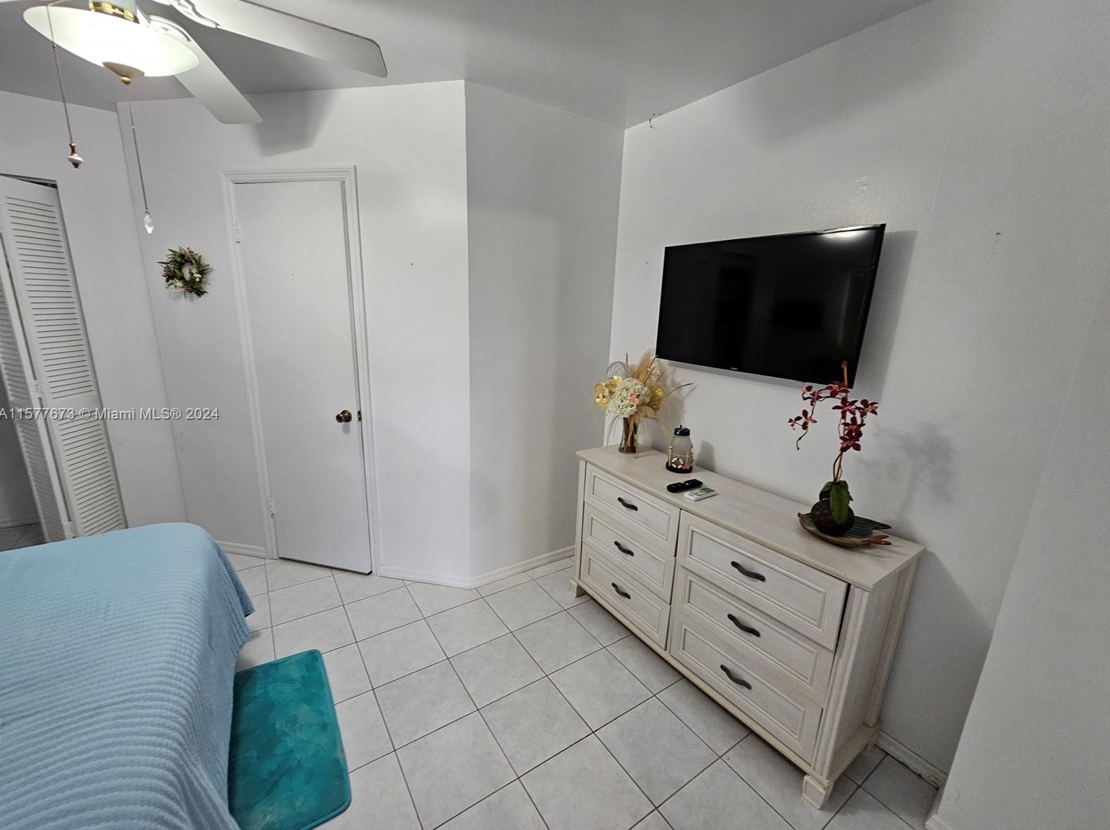 575 Hazel St, Key Largo FL 33037-3125 exterior