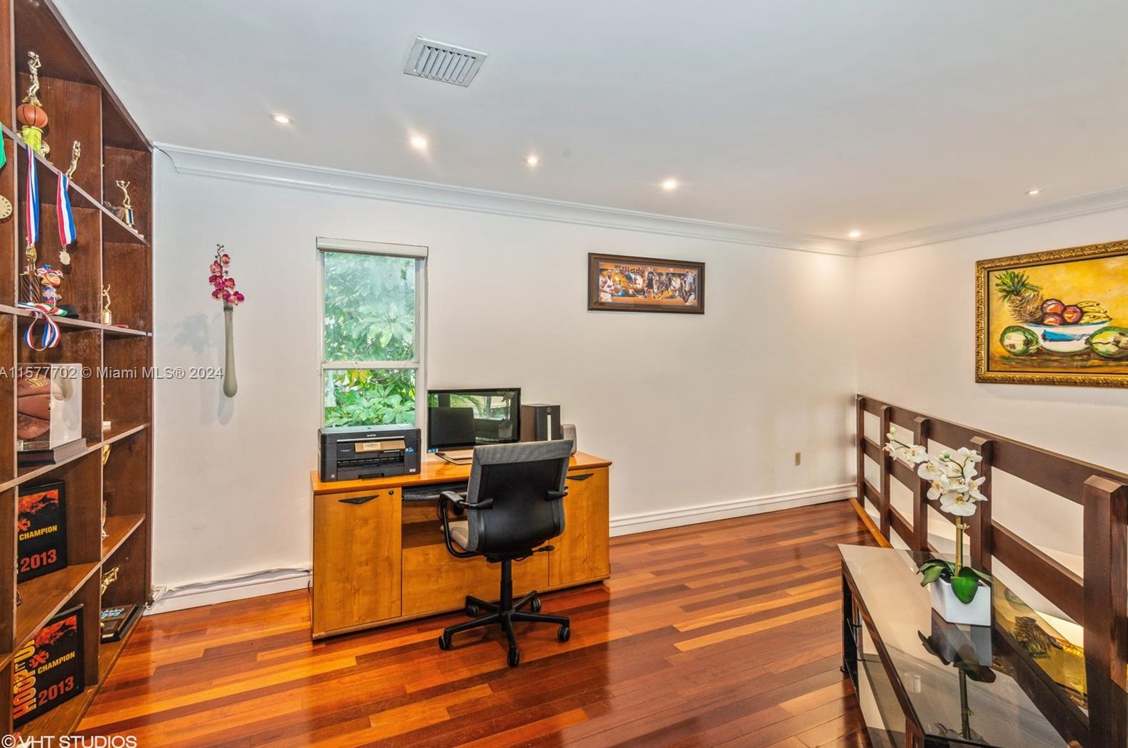 2141 Secoffee St, Miami FL 33133-3214 exterior