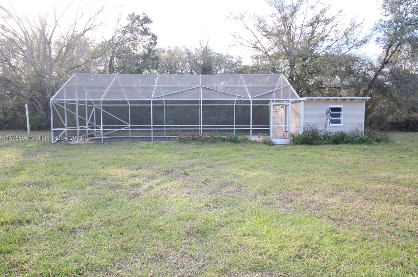 3761 165 Ct, Okeechobee FL 34972-8413 exterior