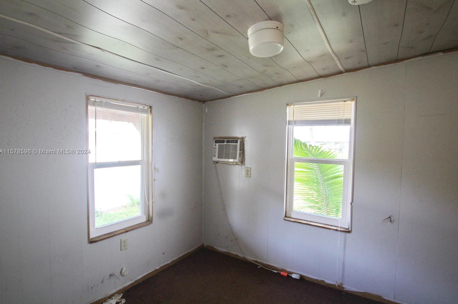 3761 165 Ct, Okeechobee FL 34972-8413 exterior