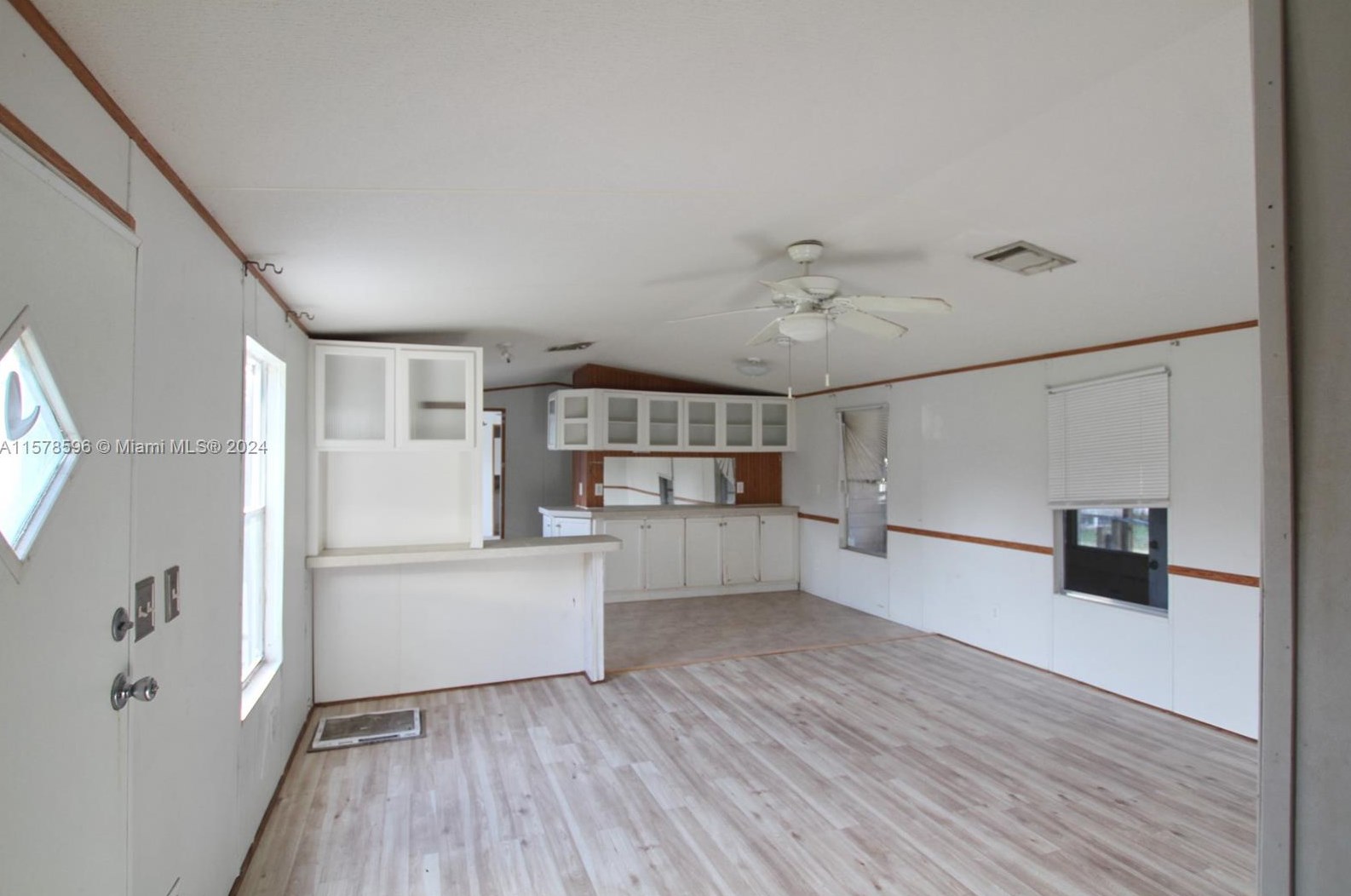 3761 165 Ct, Okeechobee FL 34972-8413 exterior