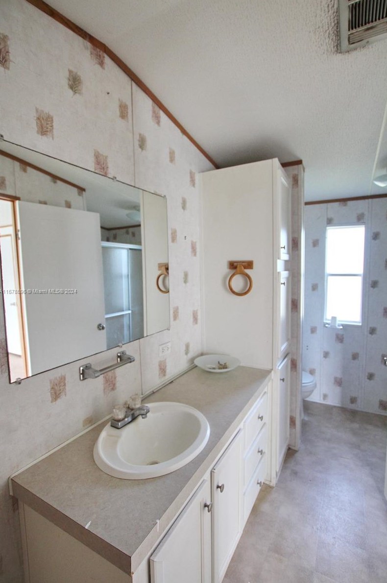 3761 165 Ct, Okeechobee FL 34972-8413 exterior