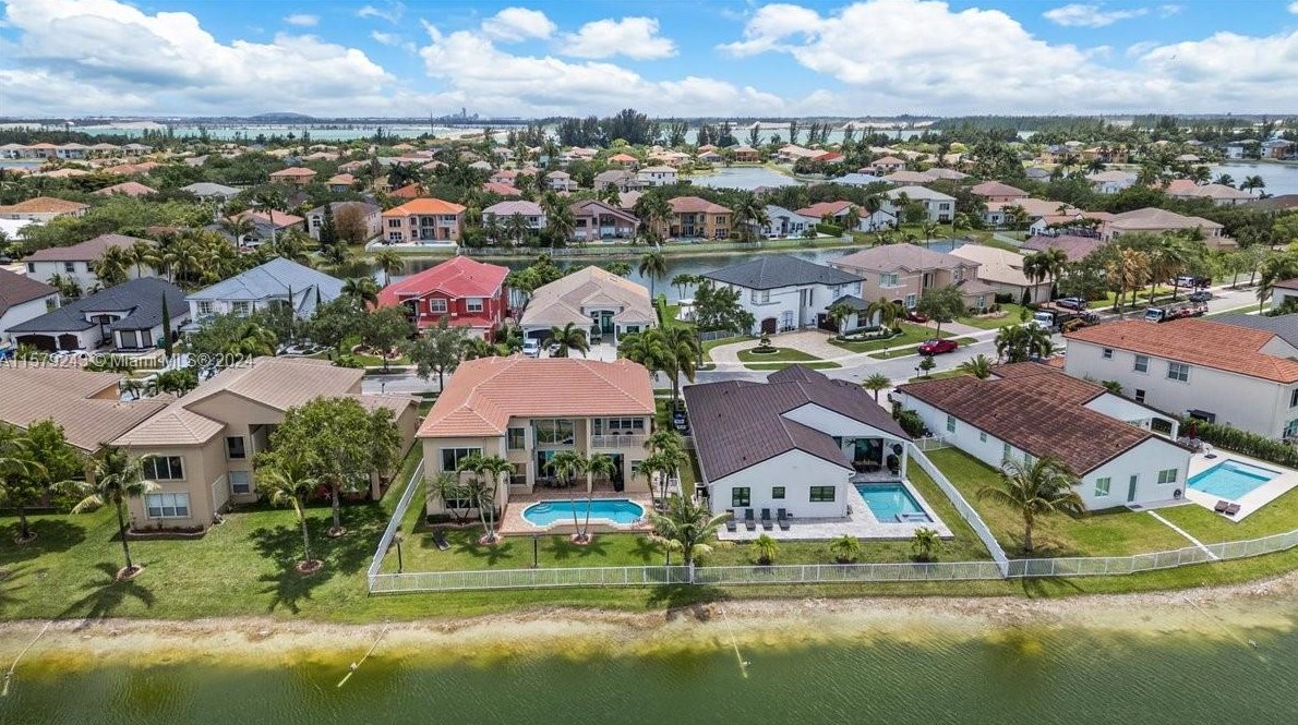 18553 49 St, Hollywood FL  exterior