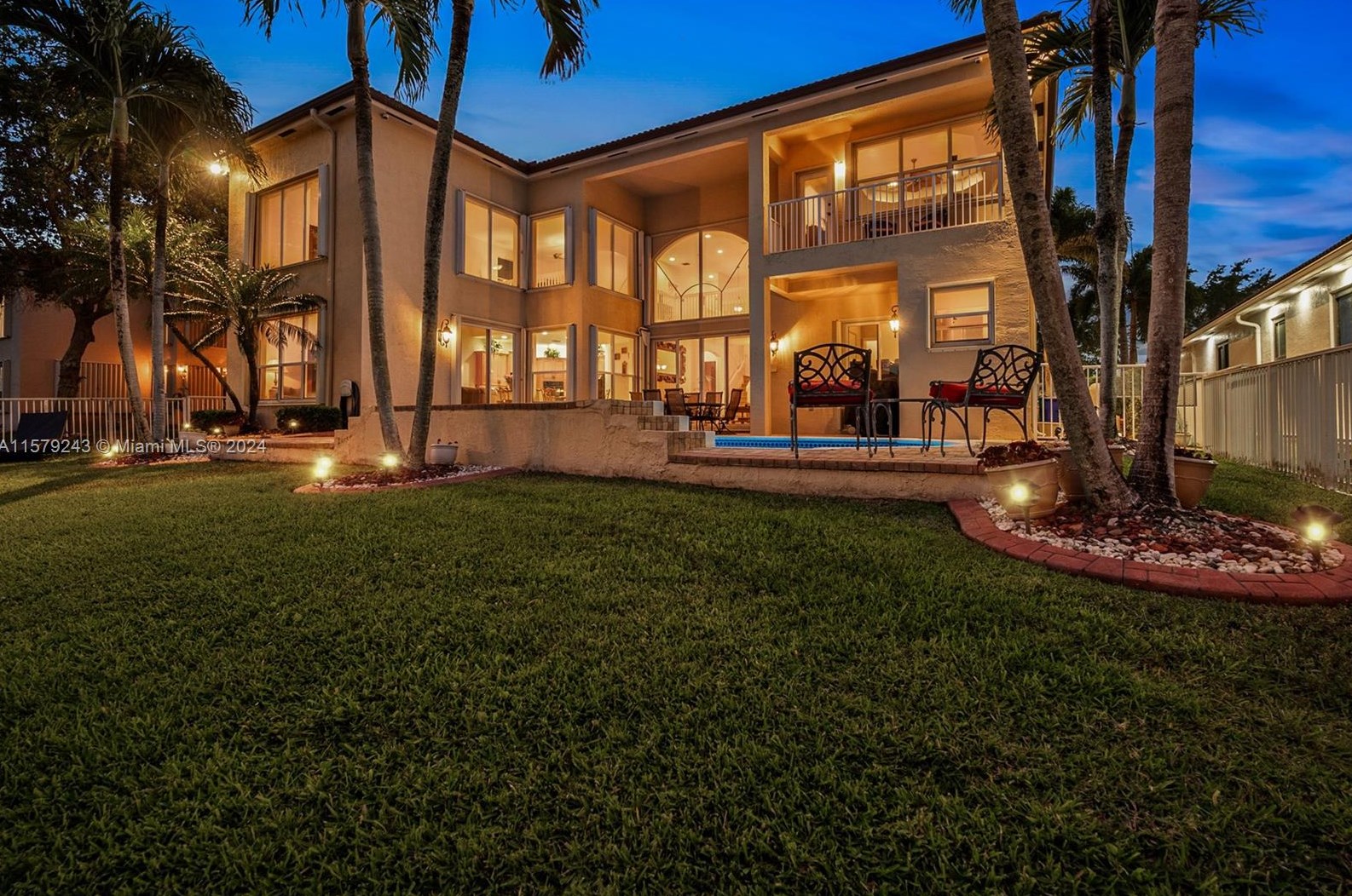 18553 49 St, Hollywood FL  exterior